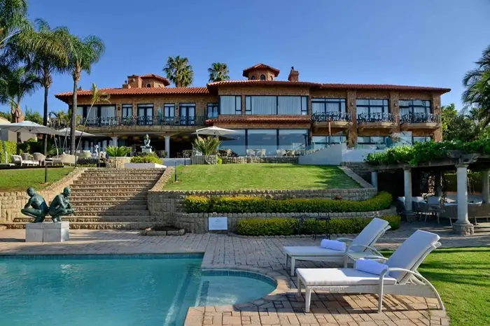 Apogee Boutique Hotel and Spa 1