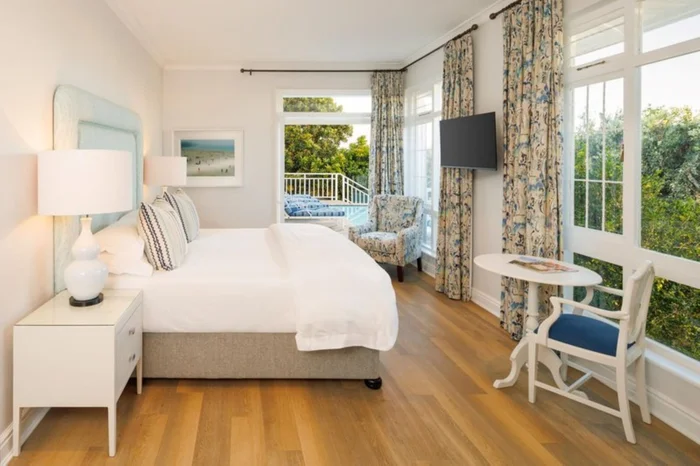 IM_SA_GR_-The-Plettenberg_Bedroom-scaled