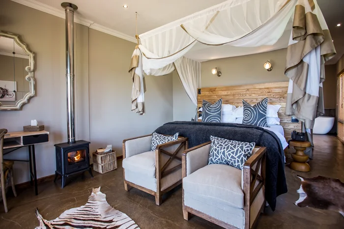 IM_SA_MOS_Botlierskop-The-Village-Lodge_Luxury-room-6