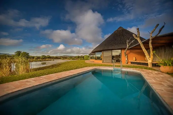 MOUNT ETJO SAFARI LODGE 1